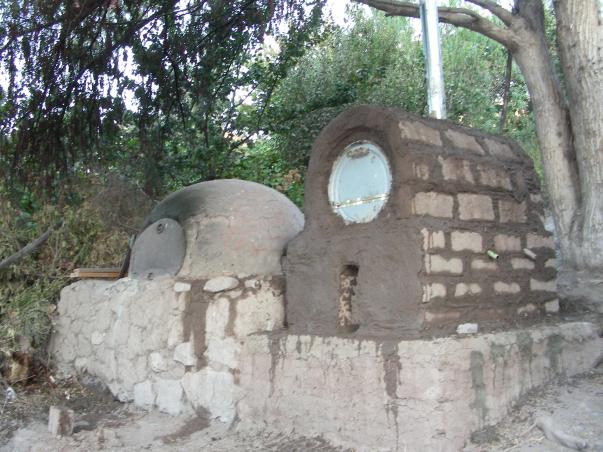 http://bligoo.com/sites/default/files/bligoo/images/1270829604871-hornos_de_barro.jpg