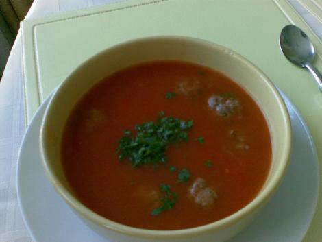20090531_018_crema_tomates_albondigas_y_perejil.jpg